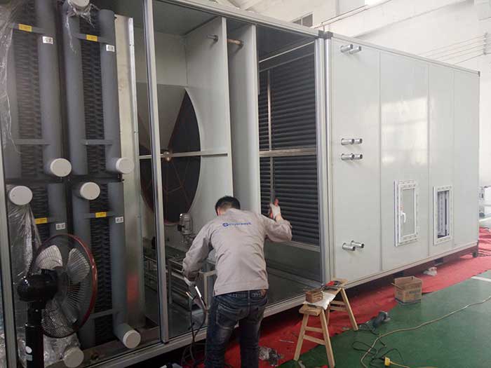 威海某大型化工企業(yè)兩臺10%濕度，40000風(fēng)量2臺除濕機(jī)組